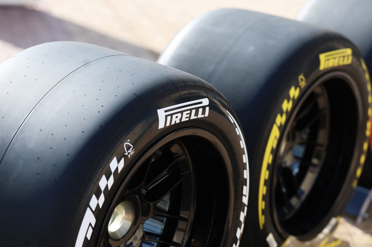 Битва Pirelli с разработкой ободов колес в Формуле 1