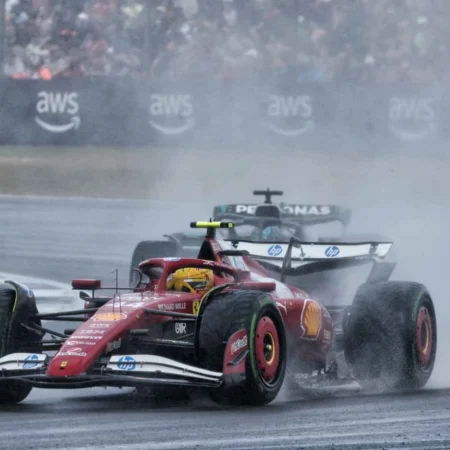 Гран-при Великобритании: Льюис Хэмилтон недоволен болидом и стратегией